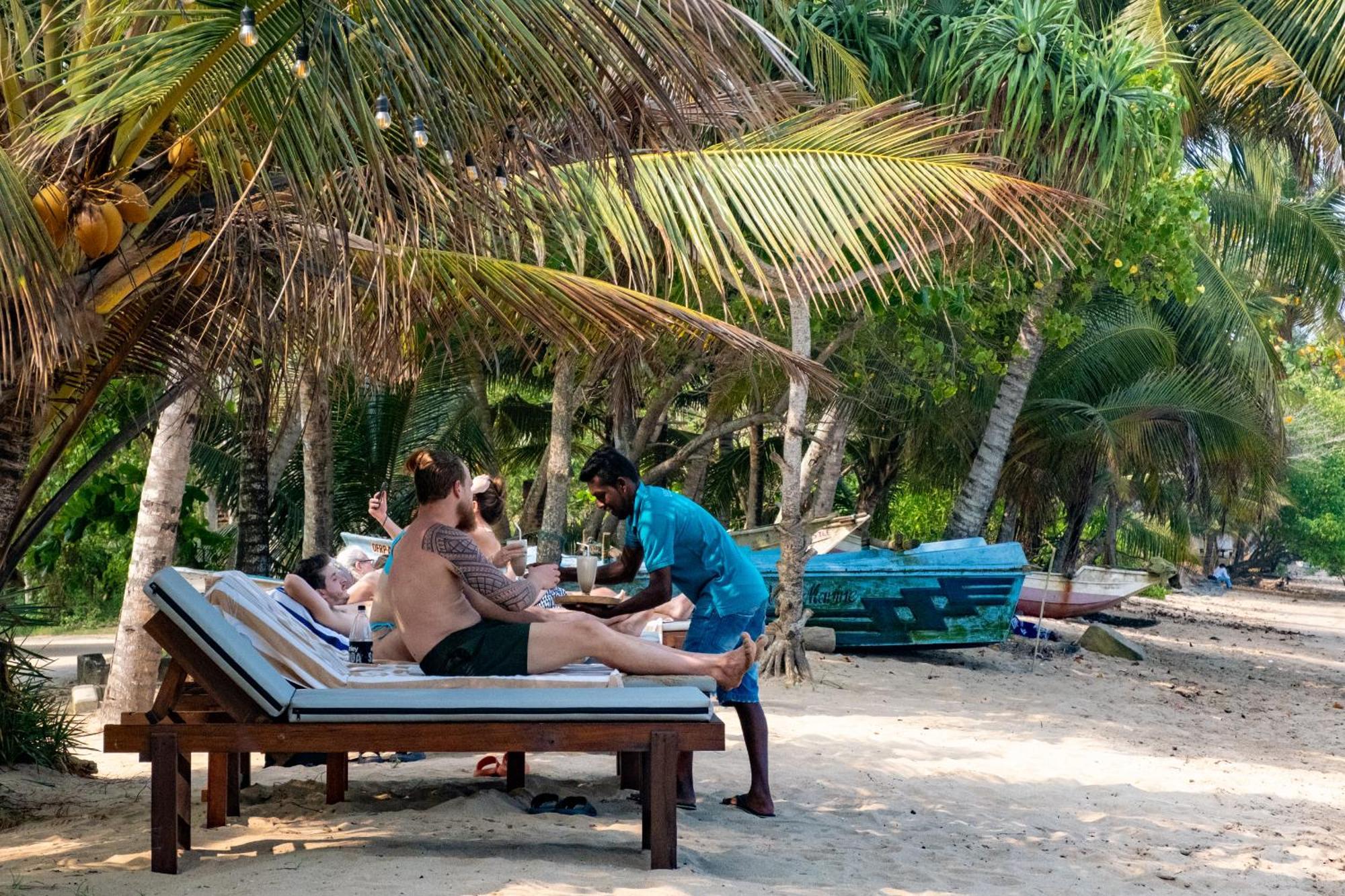 Serenity Beach Cabanas Tangalle Extérieur photo