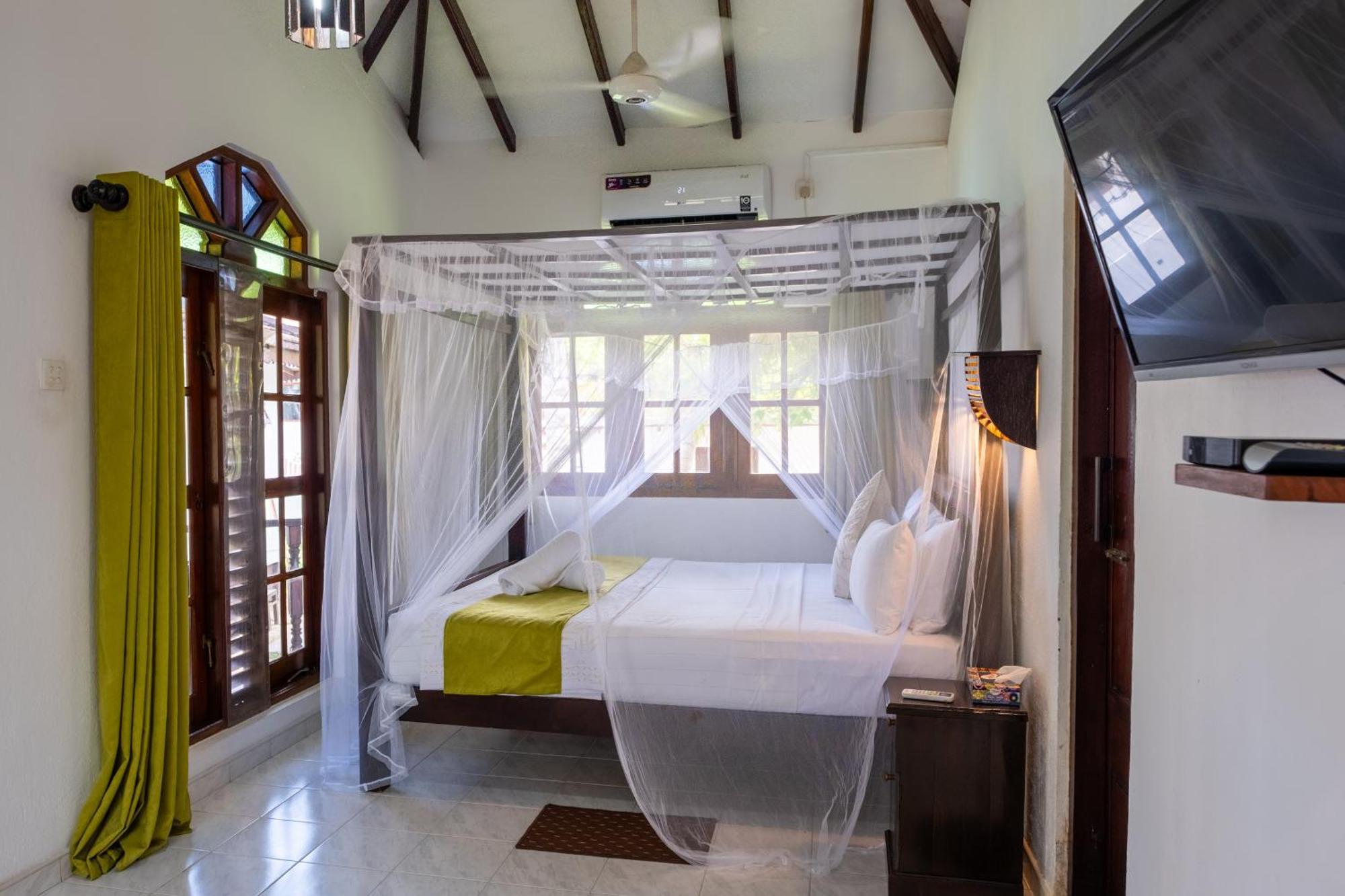 Serenity Beach Cabanas Tangalle Extérieur photo