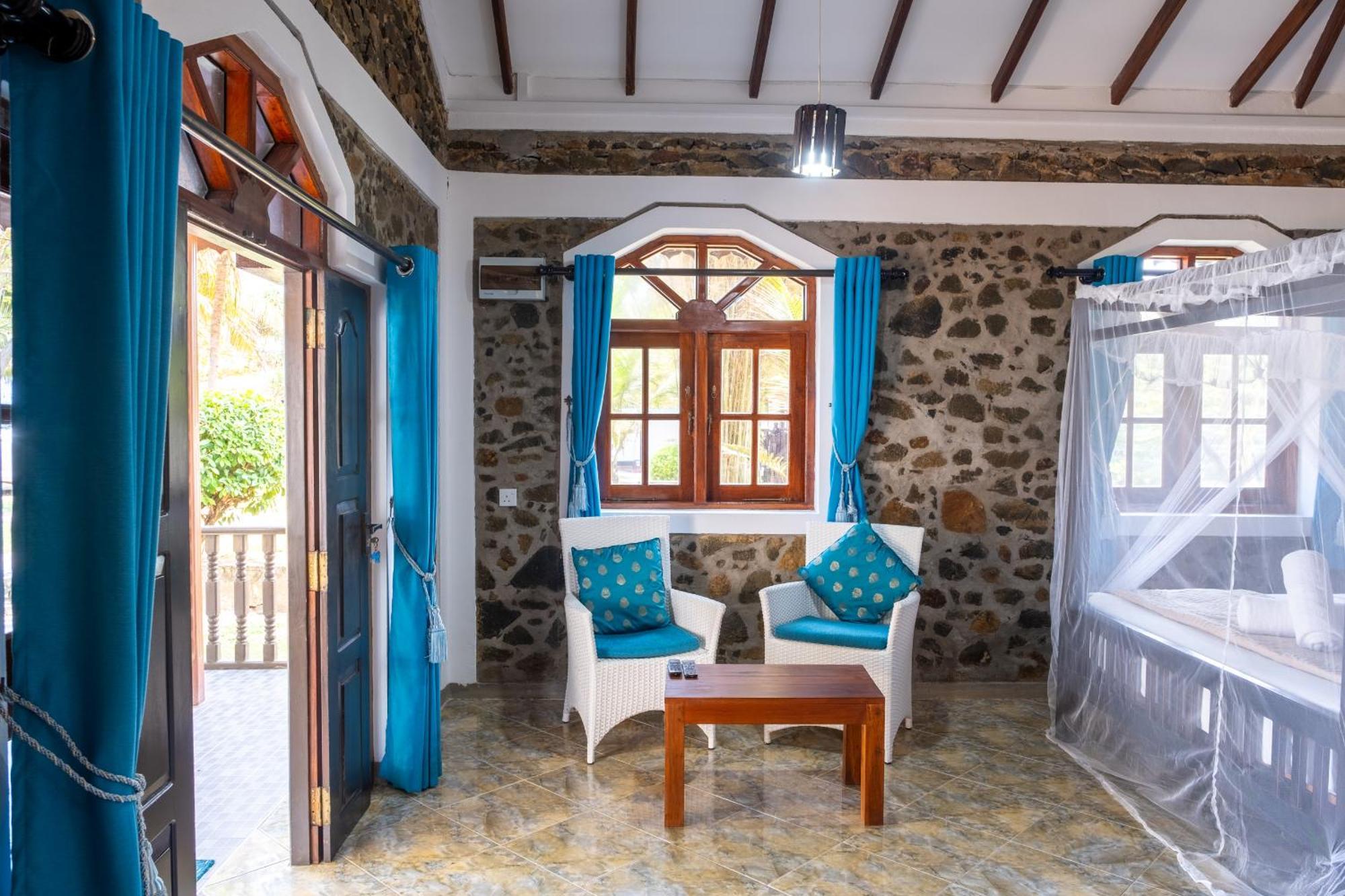 Serenity Beach Cabanas Tangalle Extérieur photo