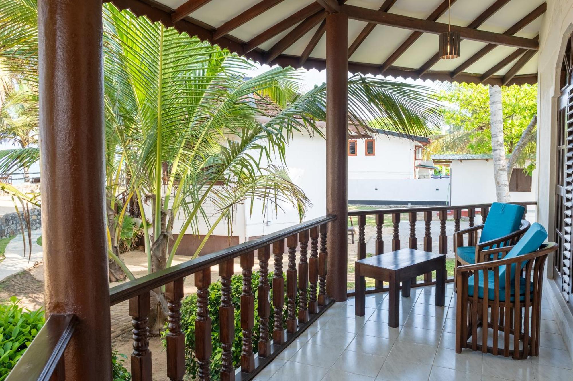 Serenity Beach Cabanas Tangalle Extérieur photo