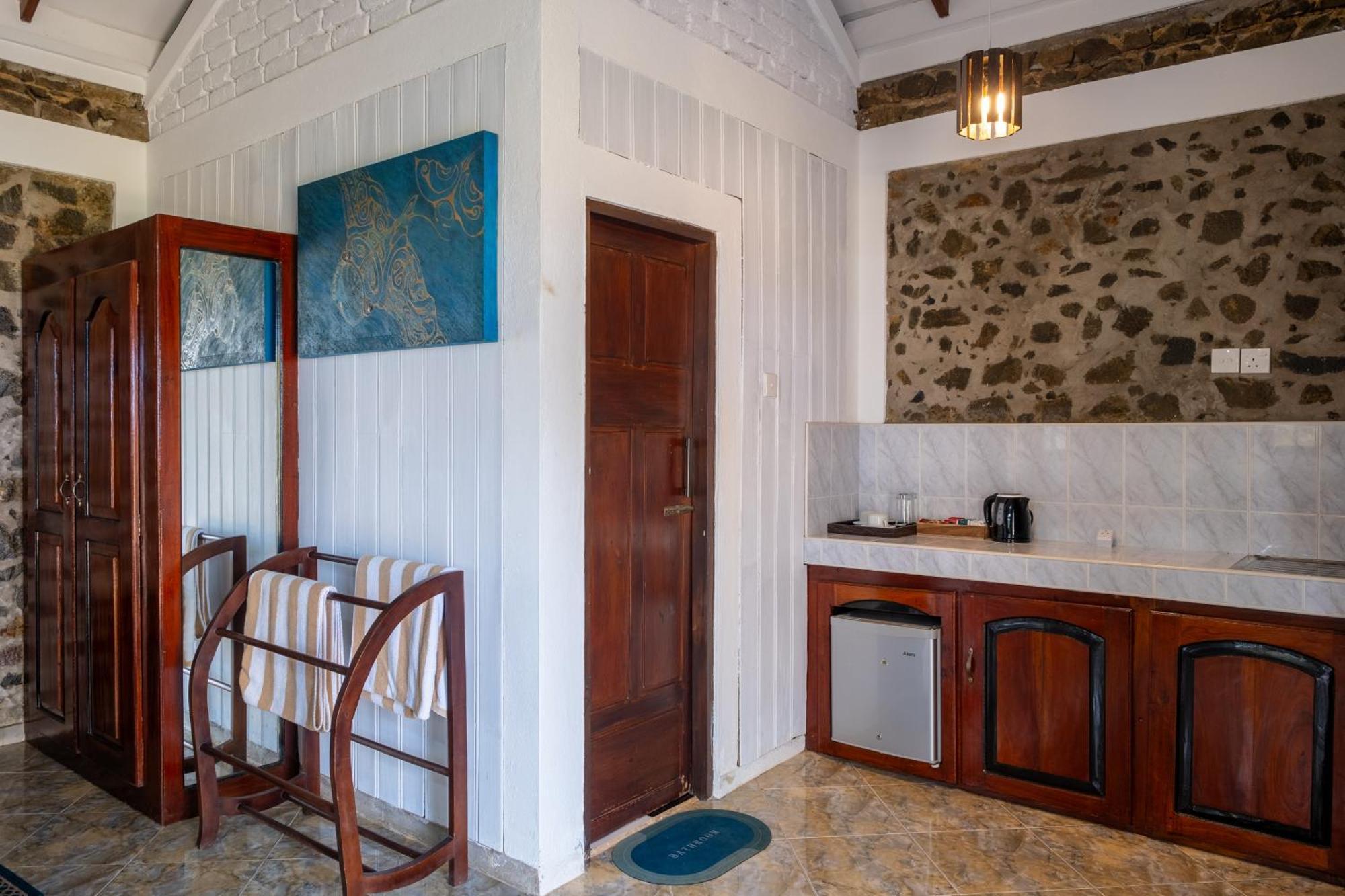 Serenity Beach Cabanas Tangalle Extérieur photo